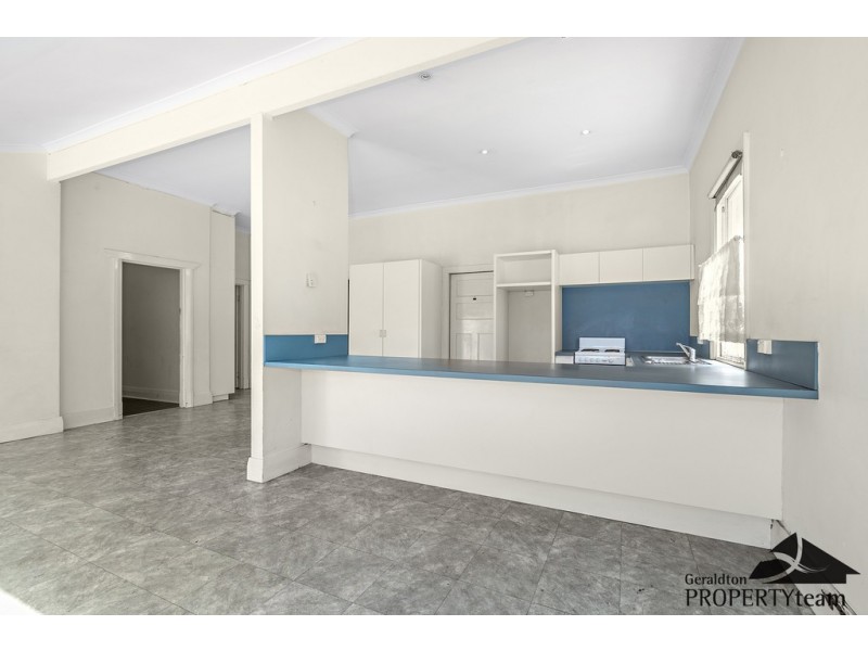 150 Shenton Street, Beachlands WA 6530