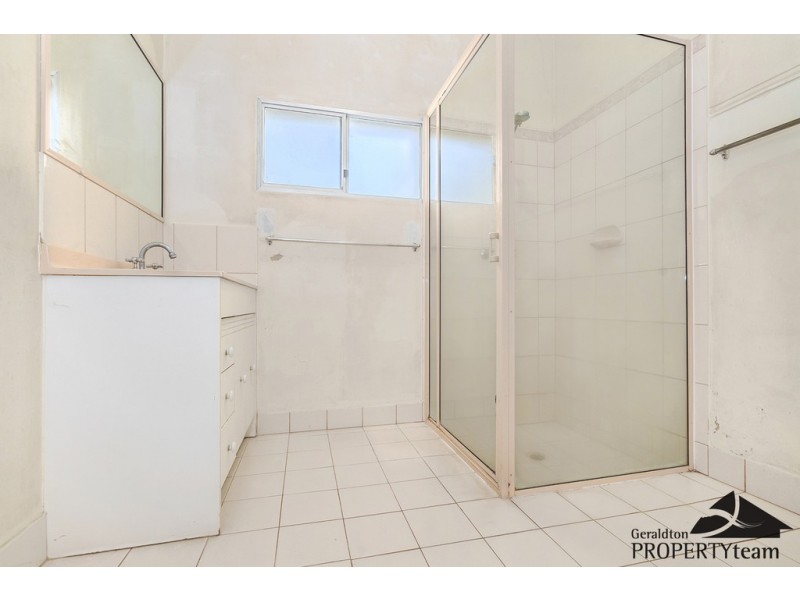 150 Shenton Street, Beachlands WA 6530