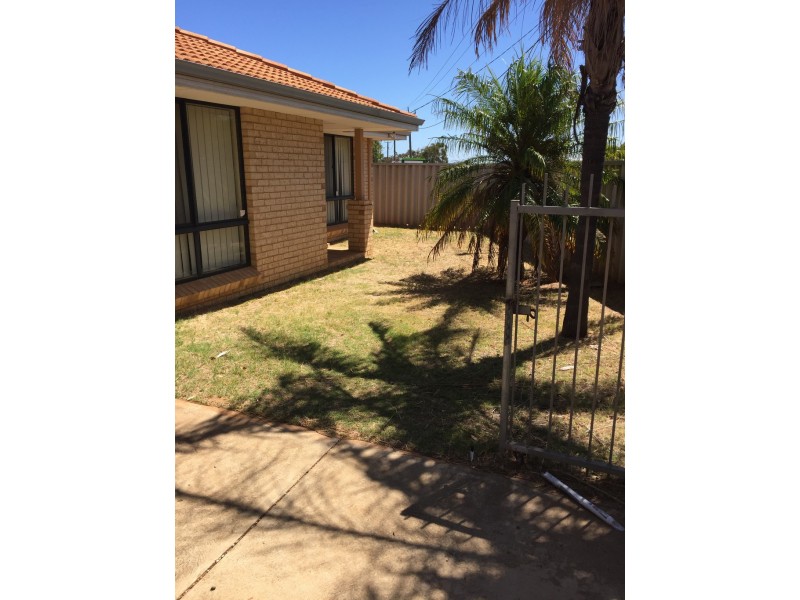 3/285 Fifth Street, Wonthella WA 6530