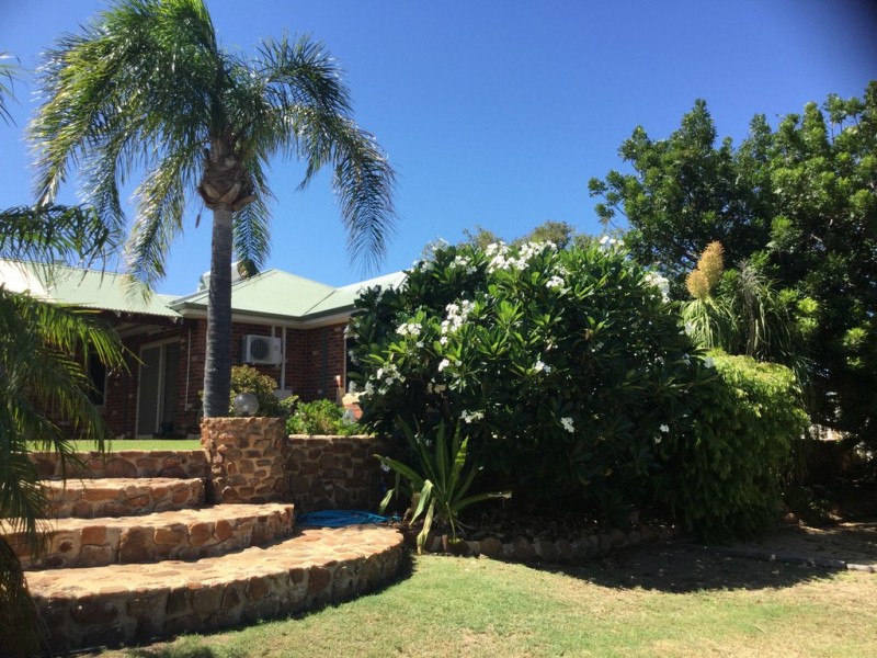 9 Quayside Vista, Drummond Cove WA 6532