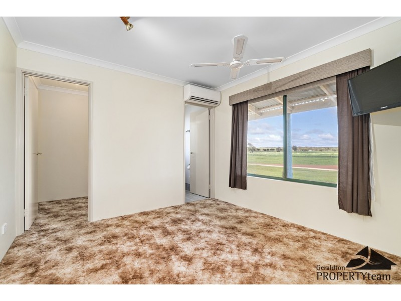 23 Hill River Way, Moonyoonooka WA 6532