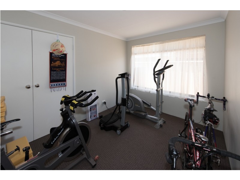 31 Wahn Avenue, Waggrakine WA 6530