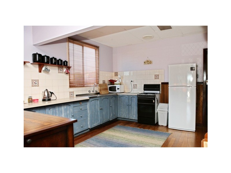 19 Cairncross Street, Beresford WA 6530