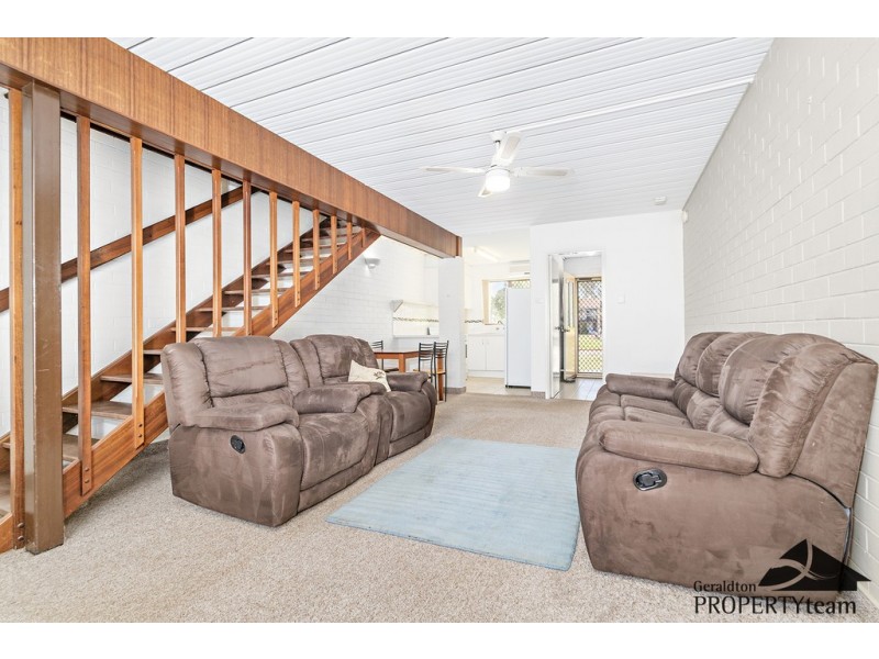 4/125 Railway Street, Bluff Point WA 6530