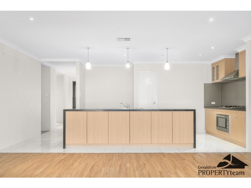 70 Eastlyn Drive, Deepdale WA 6532