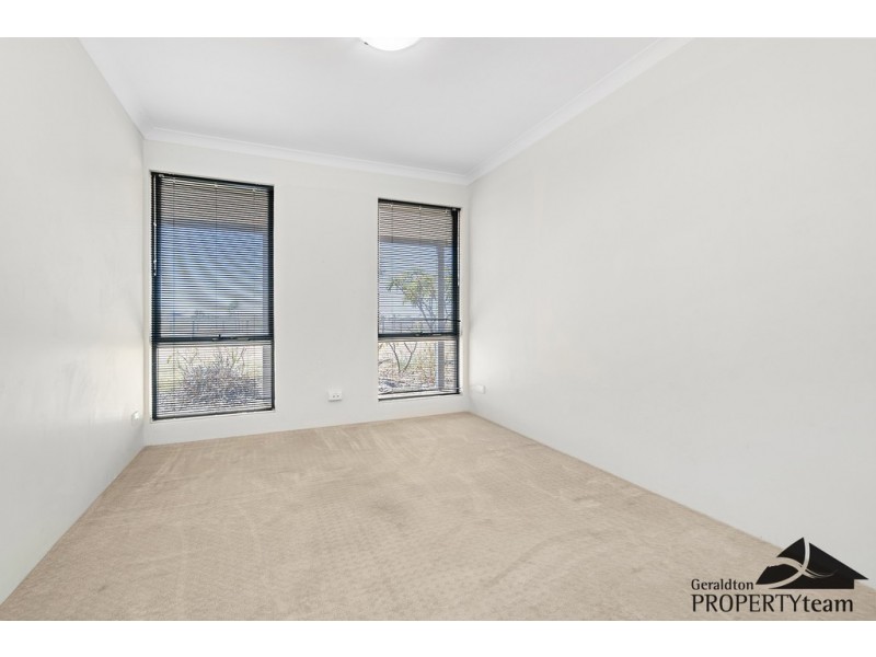 70 Eastlyn Drive, Deepdale WA 6532