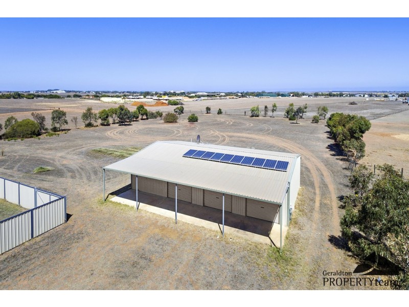 70 Eastlyn Drive, Deepdale WA 6532