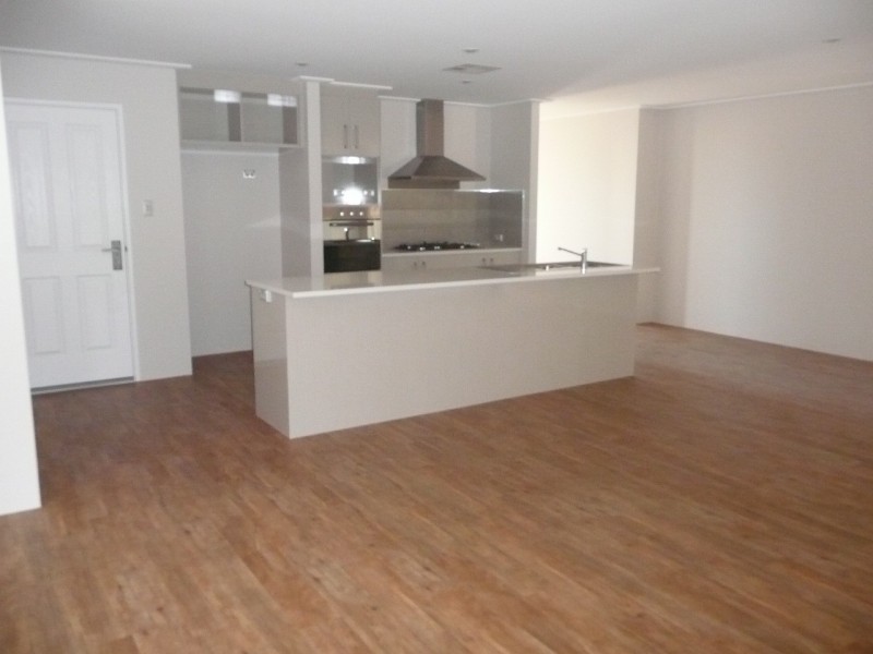 23 Swell Terrace, Glenfield WA 6532