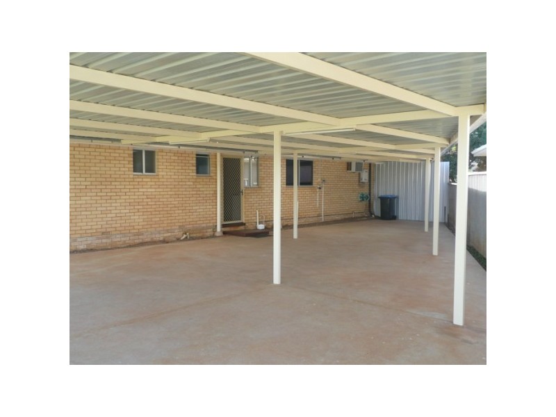 37 Roebuck Street GERALDTON, Mahomets Flats WA 6530