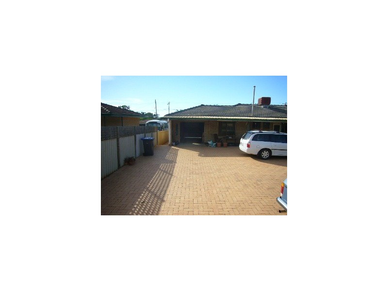 425 Chapman Road, Bluff Point WA 6530