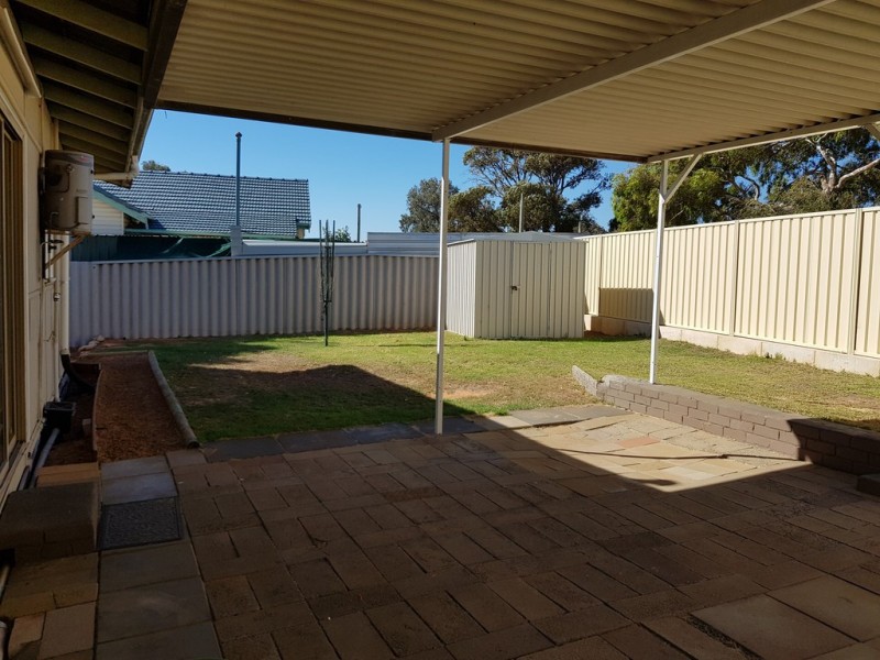 333 Banksia, Rangeway WA 6530