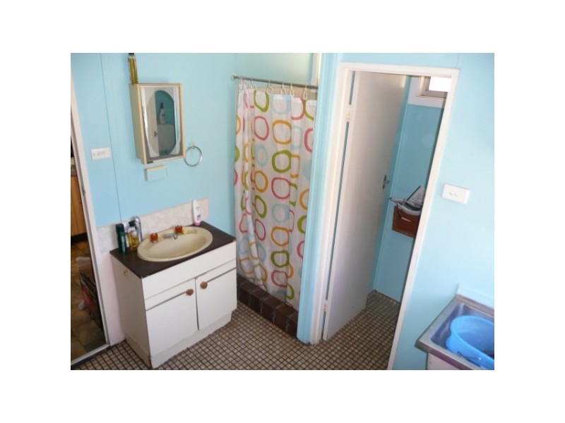 27 Bosuns Cres, West End WA 6530