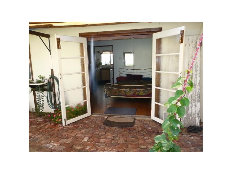 27 Bosuns Cres, West End WA 6530