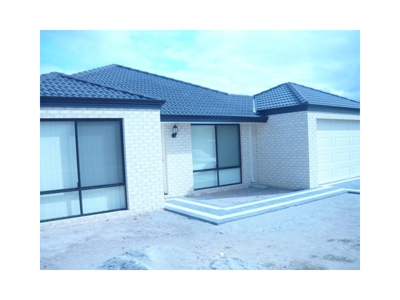 53 Columbus Boulevard SEACREST, Geraldton WA 6530