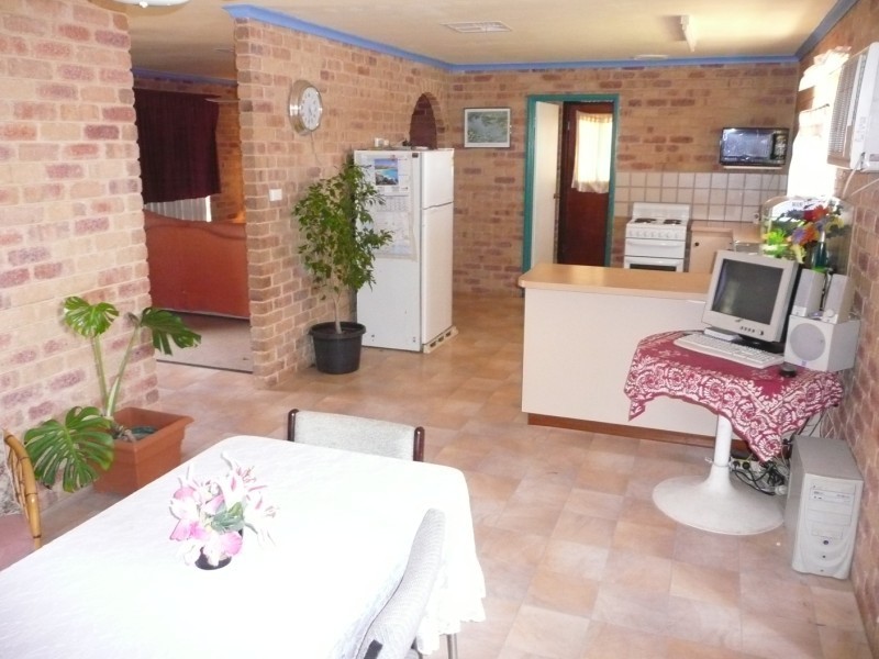 28 Solomon Circle, Karloo WA 6530