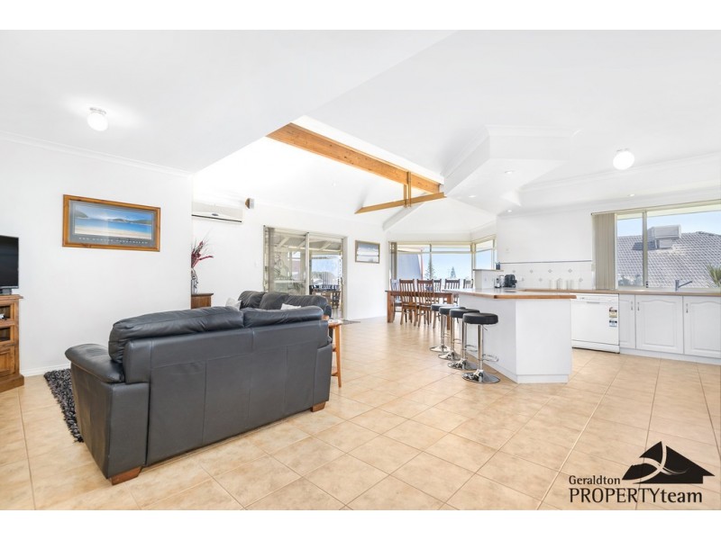 10 Columbus Boulevard, Wandina WA 6530