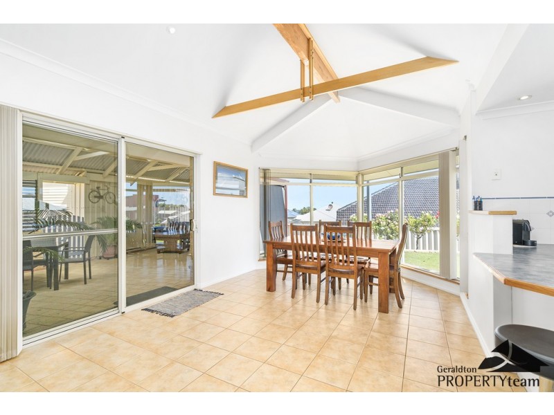 10 Columbus Boulevard, Wandina WA 6530