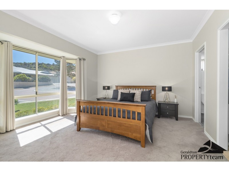 10 Columbus Boulevard, Wandina WA 6530