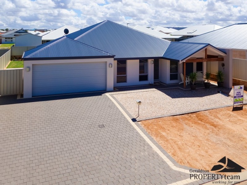 7 Beachcomber Hill, Glenfield WA 6532