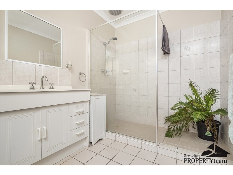 18 Falmouth Close, Tarcoola Beach WA 6530