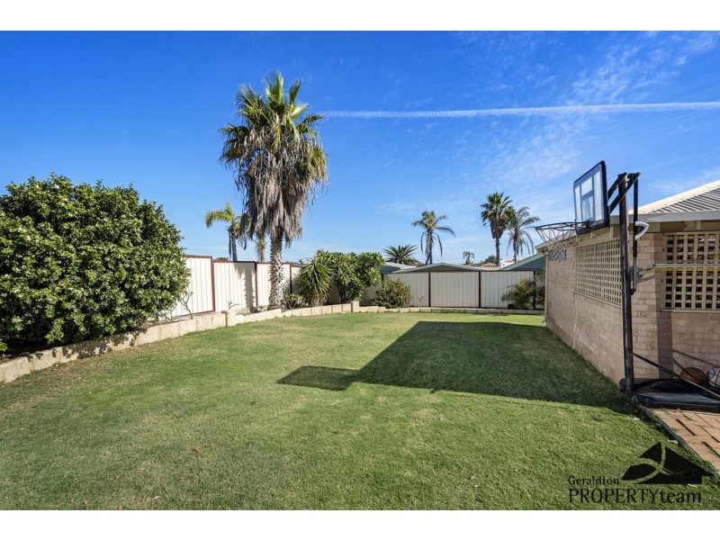 18 Falmouth Close, Tarcoola Beach WA 6530