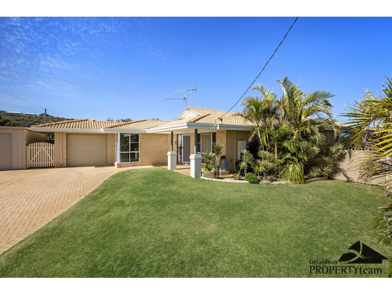 18 Falmouth Close, Tarcoola Beach WA 6530