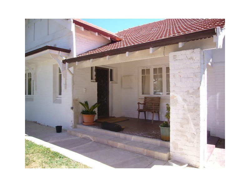 128 Fitzgerald Street, Beachlands WA 6530