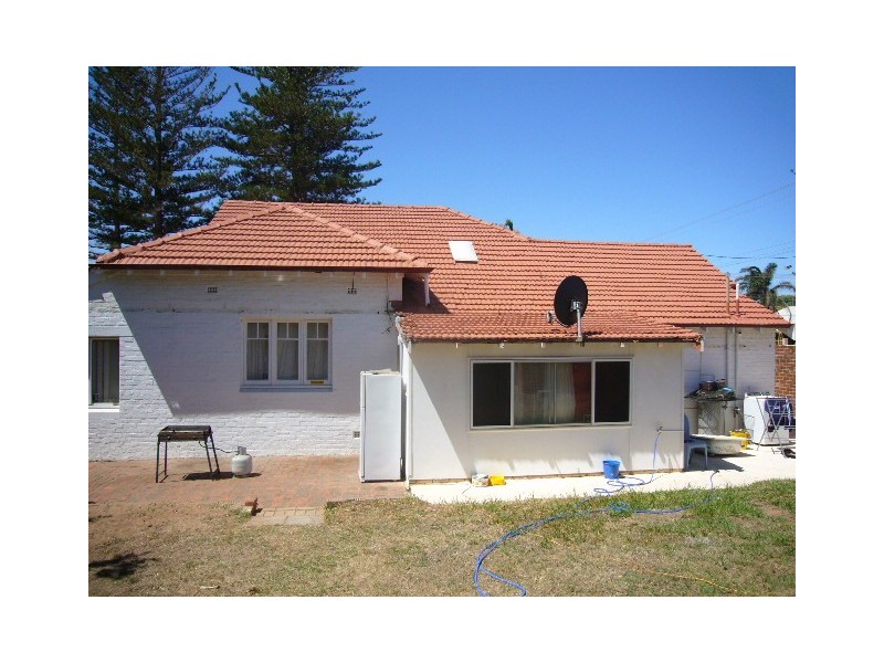 128 Fitzgerald Street, Beachlands WA 6530