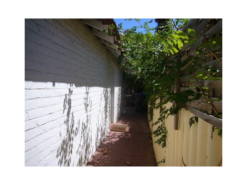 128 Fitzgerald Street, Beachlands WA 6530