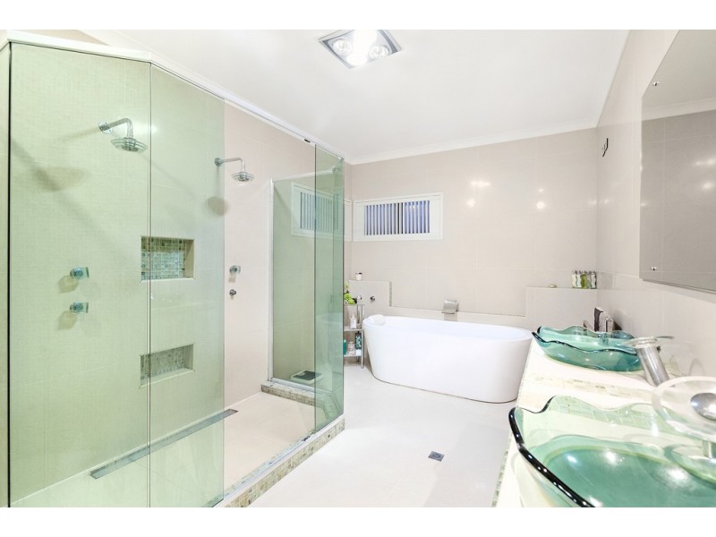 37 Calder Place, Waggrakine WA 6530