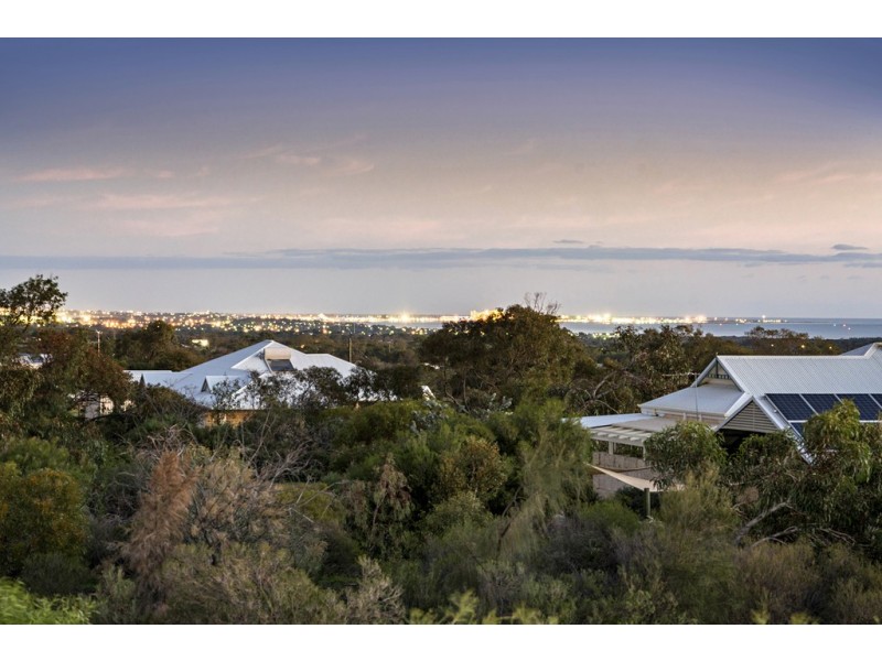 37 Calder Place, Waggrakine WA 6530