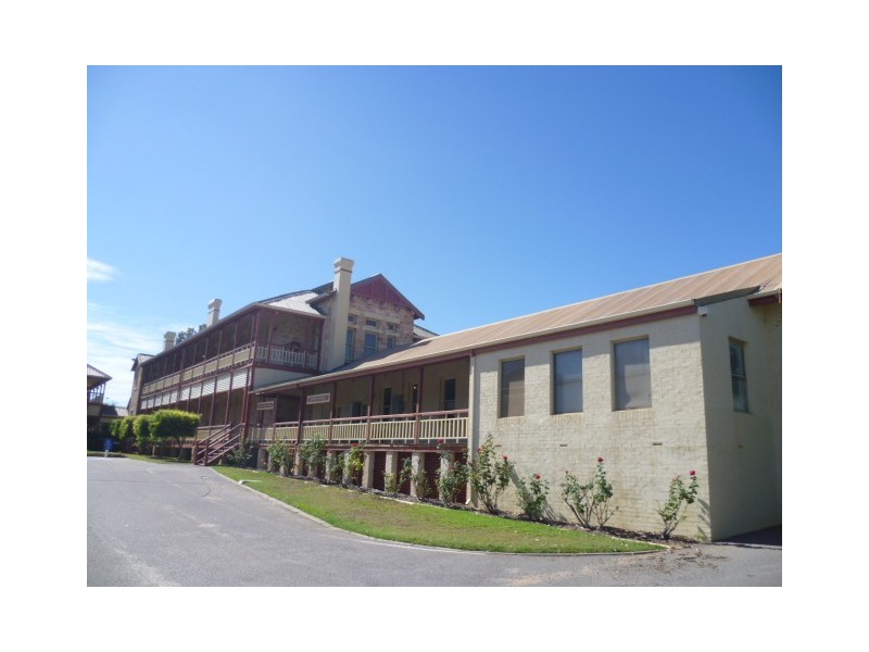 94 Chapman Road, Geraldton WA 6530