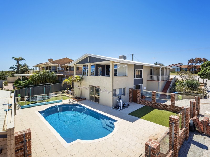 5 Hungerford Street, Bluff Point WA 6530