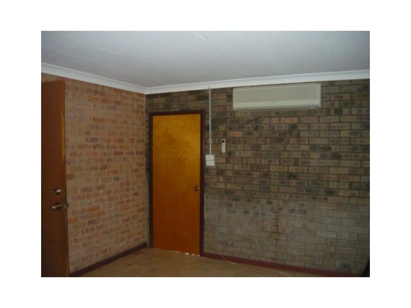 4 Yarraman Street WAGGRAKINE, Geraldton WA 6530