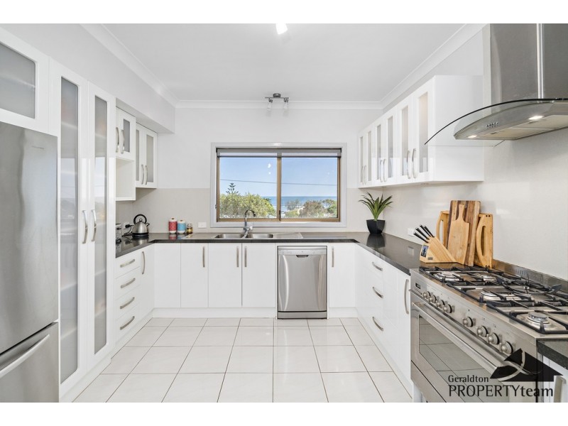 26 Malcolm Street, Bluff Point WA 6530