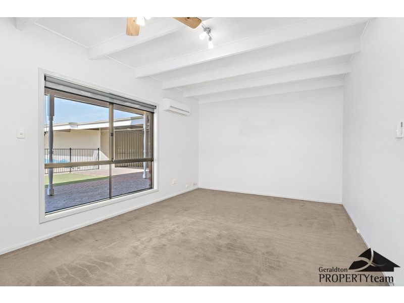 26 Malcolm Street, Bluff Point WA 6530