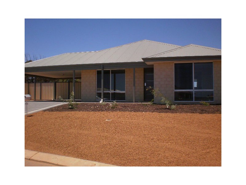26 Ego Creek Loop, WAGGRAKINE, Geraldton WA 6530