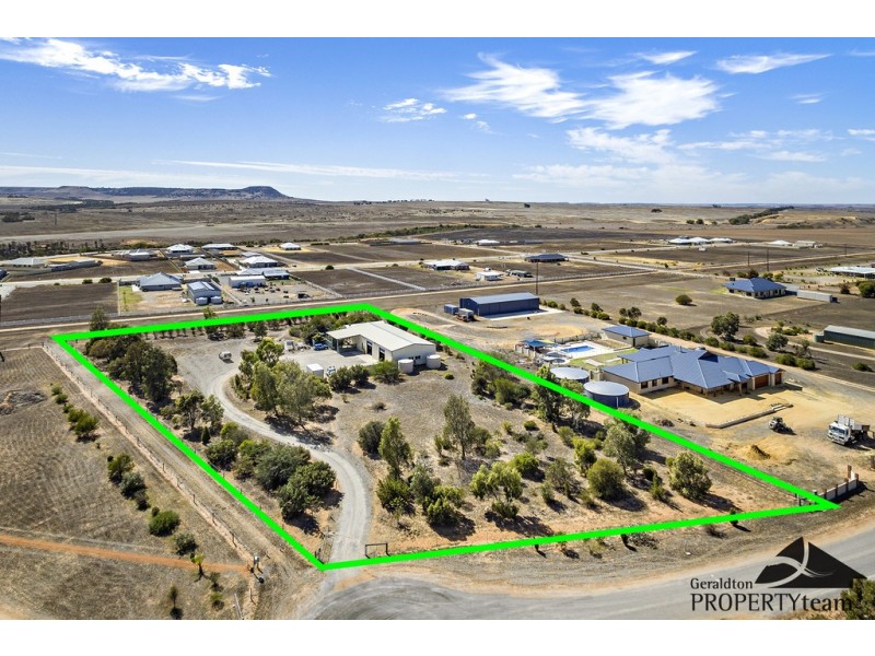 6 Peppin Place, Deepdale WA 6532