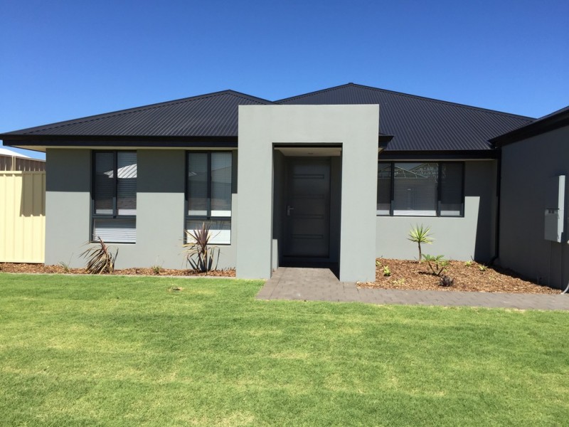 16 Lugger Outlook, Glenfield WA 6532