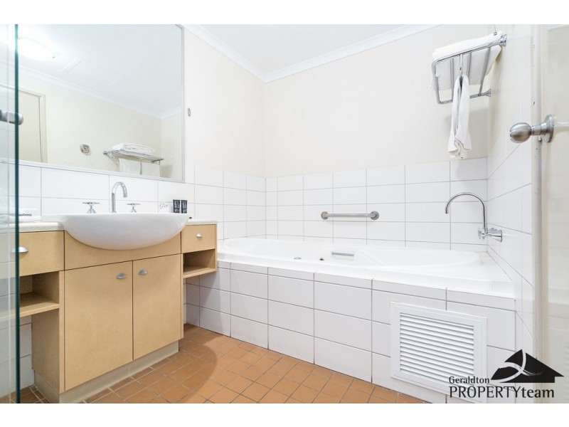 2/1 Museum Place, Geraldton WA 6530