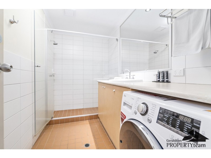 2/1 Museum Place, Geraldton WA 6530