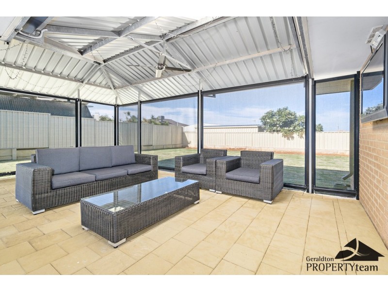 14 Endeavour Drive, Wandina WA 6530