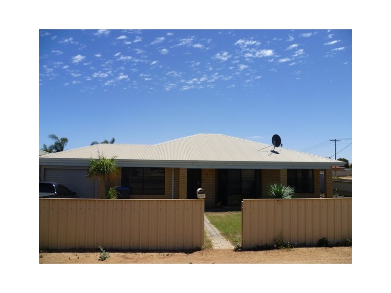 1 Boaz Street, KARLOO, Geraldton WA 6530