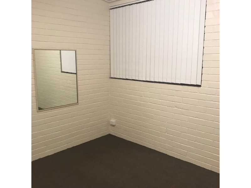 3/230 Seventh Street, Wonthella WA 6530