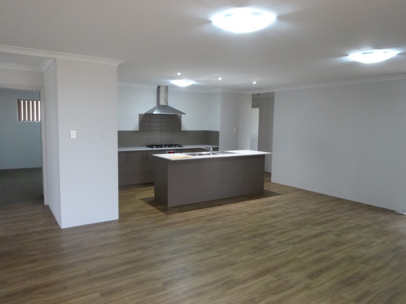 11 Colarmi Brace, Wandina WA 6530