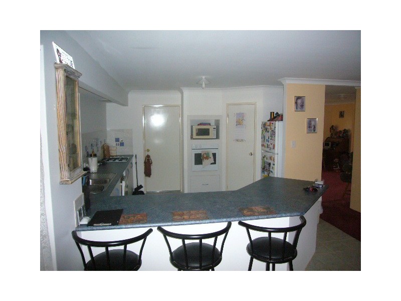 5 Leicester Close, Deepdale WA 6532