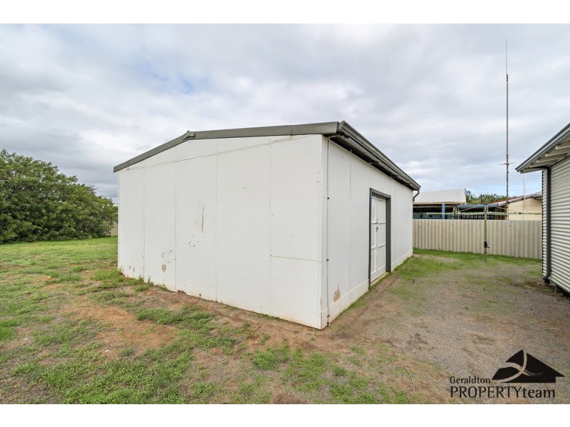 5 Cleopatra Road, Utakarra WA 6530