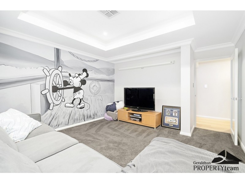 16 Edwin Crescent, Bluff Point WA 6530