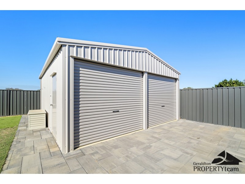 16 Edwin Crescent, Bluff Point WA 6530