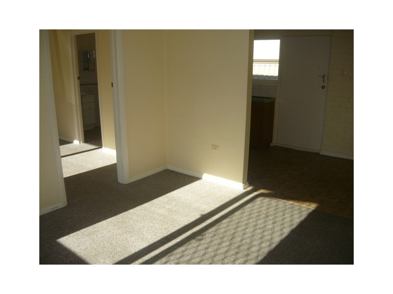 4/233 Seventh St, WONTHELLA, Geraldton WA 6530